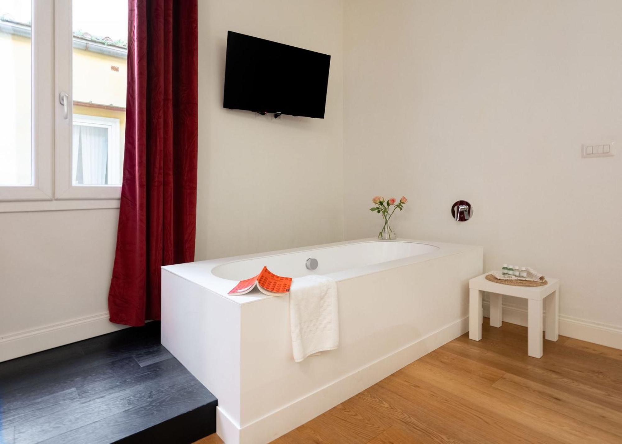 Tb-One Bedroom Luxury Apartment In The Fashion District Florence Ngoại thất bức ảnh