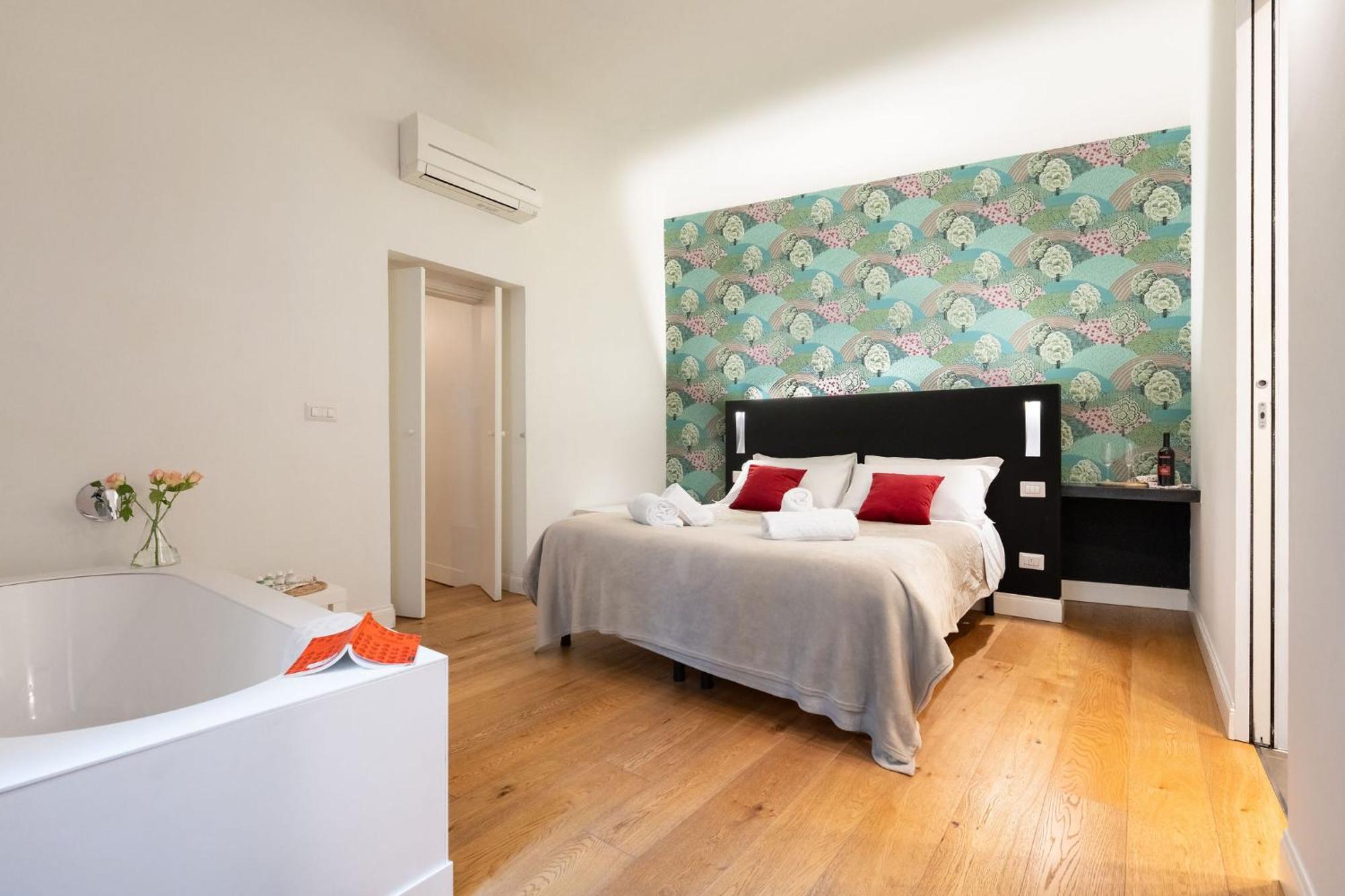 Tb-One Bedroom Luxury Apartment In The Fashion District Florence Ngoại thất bức ảnh